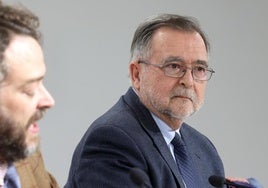 José Calvo Poyato presenta este jueves en Sevilla 'Dueños del mundo', una novela sobre el esplendor de la monarquía hispánica